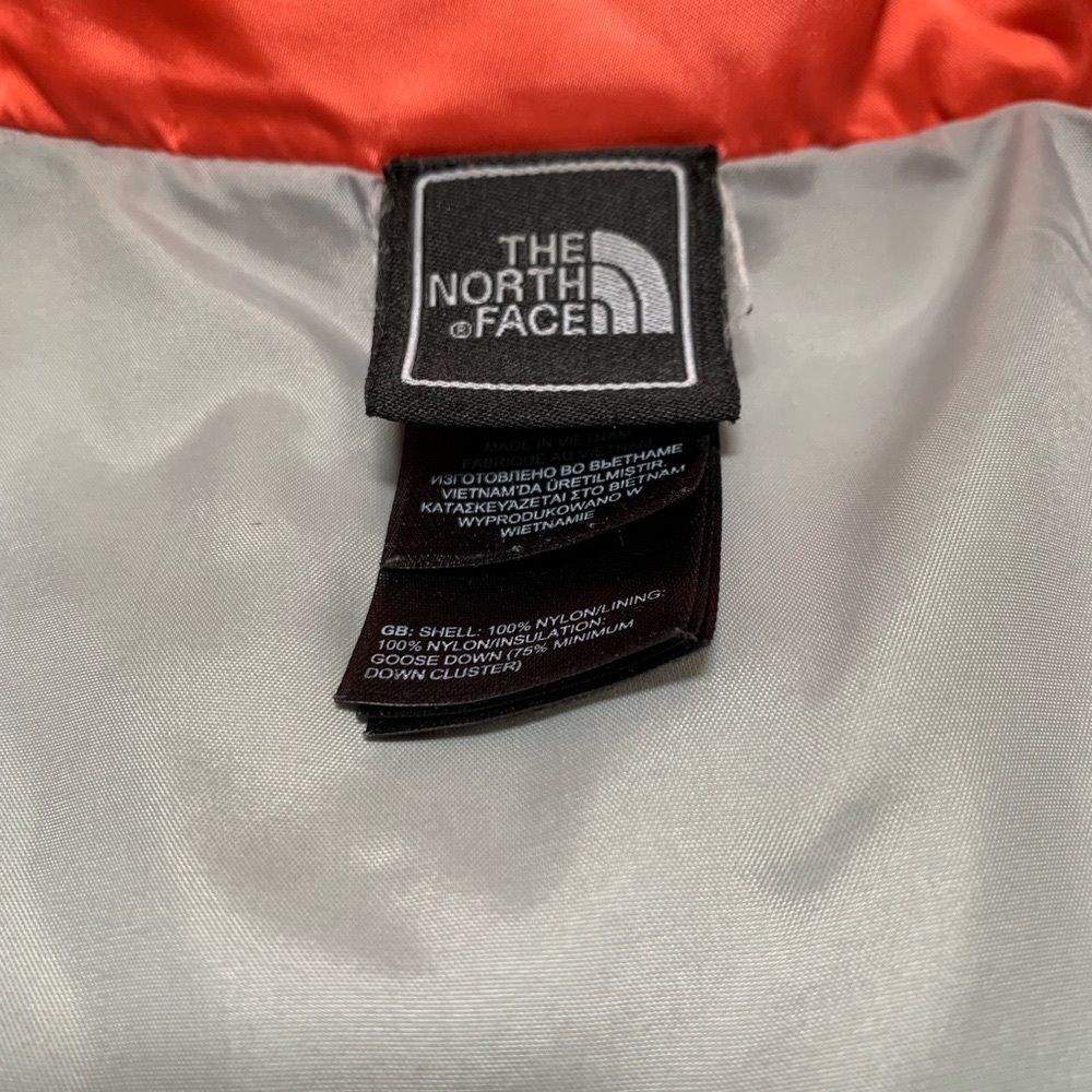 The North Face Puffer Coat - Picture 5 of 13